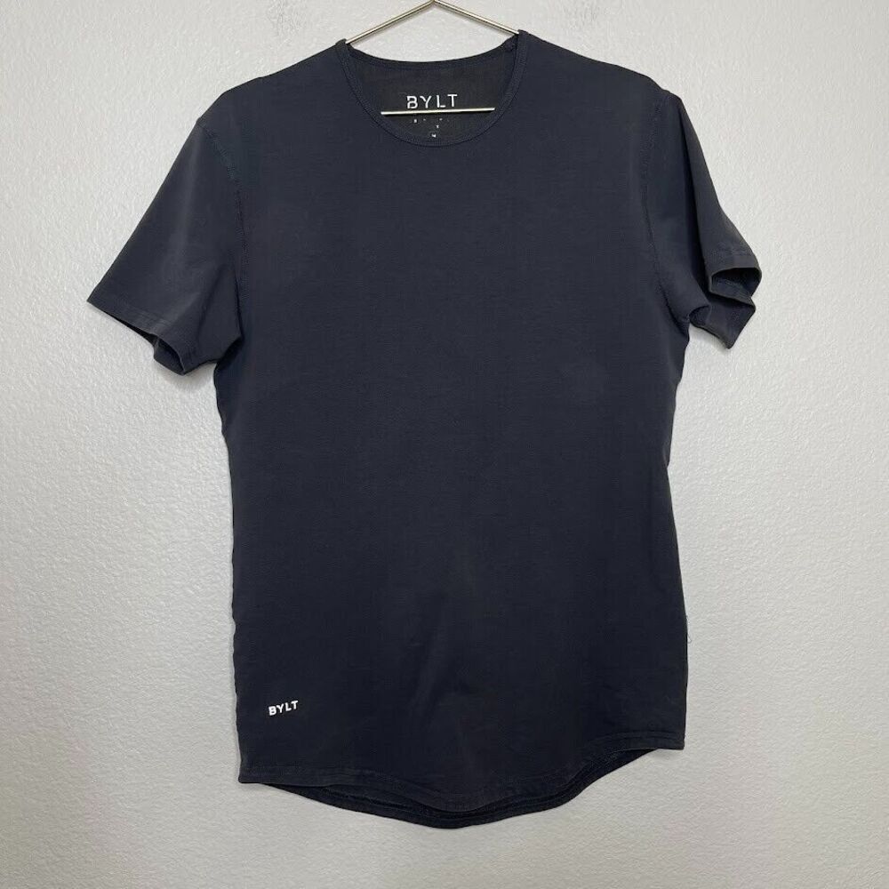 BYLT Shirt Mens Medium Gray S/S Drop Cut Short Sleeve Lux Activewear Curved Hem